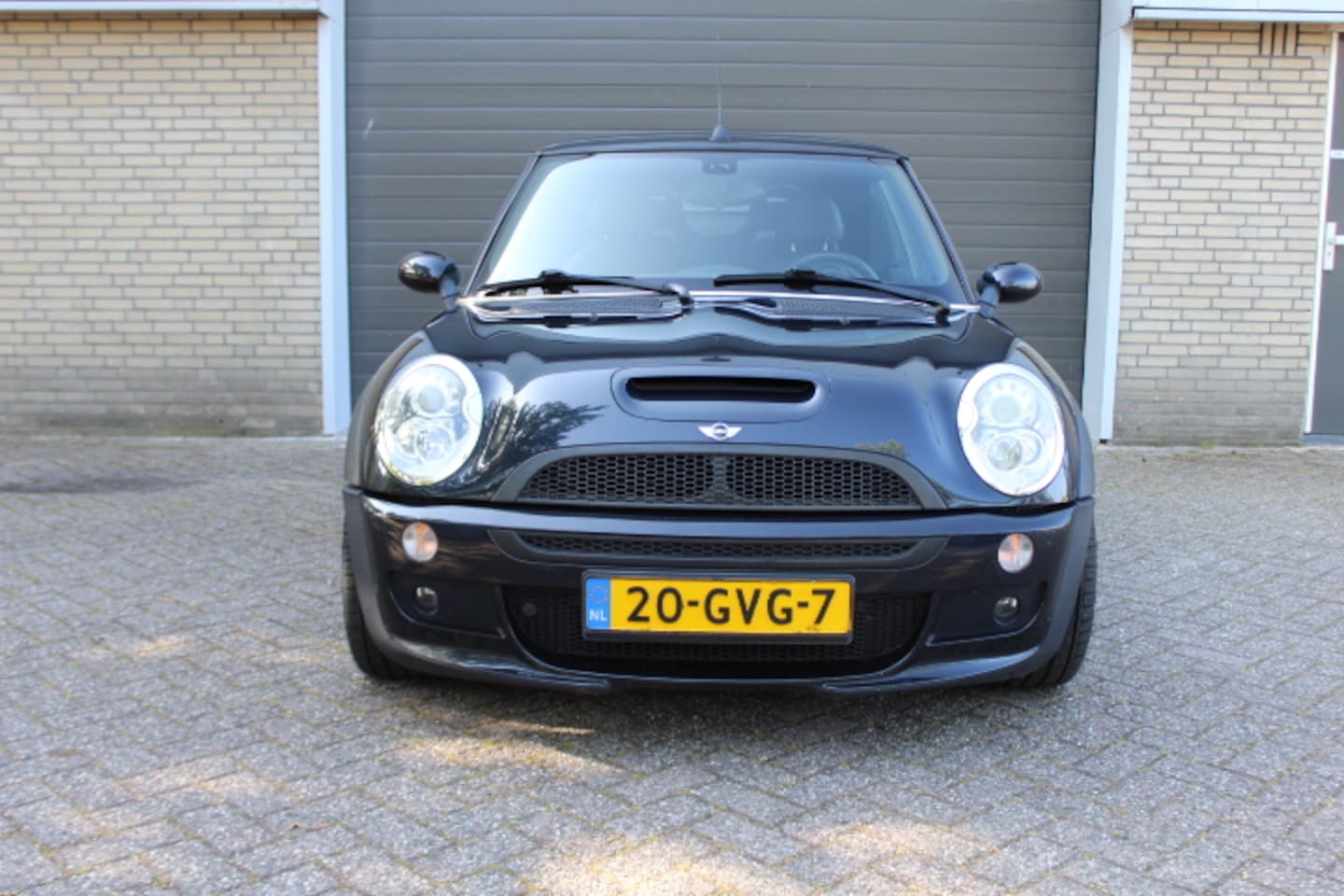 MINI Cabrio - Mini 1.6 Cooper Airco, PDC , Stoelverwarming, LM Velgen - AutoWereld.nl