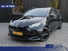 Toyota Yaris - 1.5 VVT-i Business Plus Black on Black 1e Eigenaar Apple carplay Android 17inch NAP Camera Touch Navi PDC Adaptive