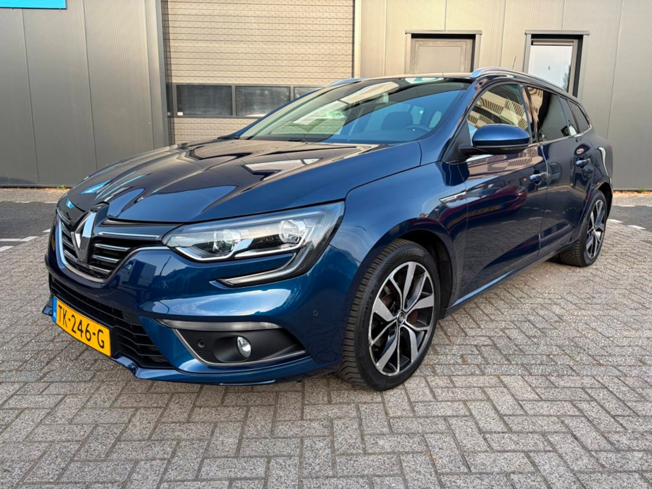 Renault Mégane Estate - 1.3 TCe Bose 1.3 TCe Bose, Key-less, Cruise, Camera, Trekhaak. - AutoWereld.nl