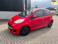 Peugeot 107 - 1.0-12V XS / 2012