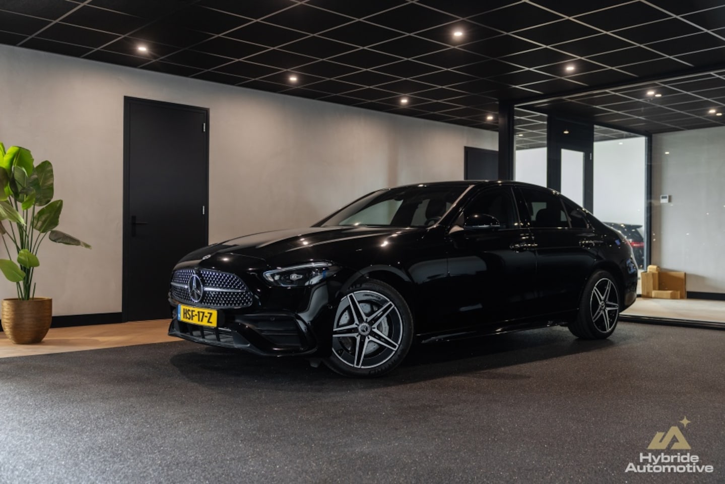 Mercedes-Benz C-klasse - 300 e AMG Line | Burmester | Pano | HuD | 360 Cam | - AutoWereld.nl