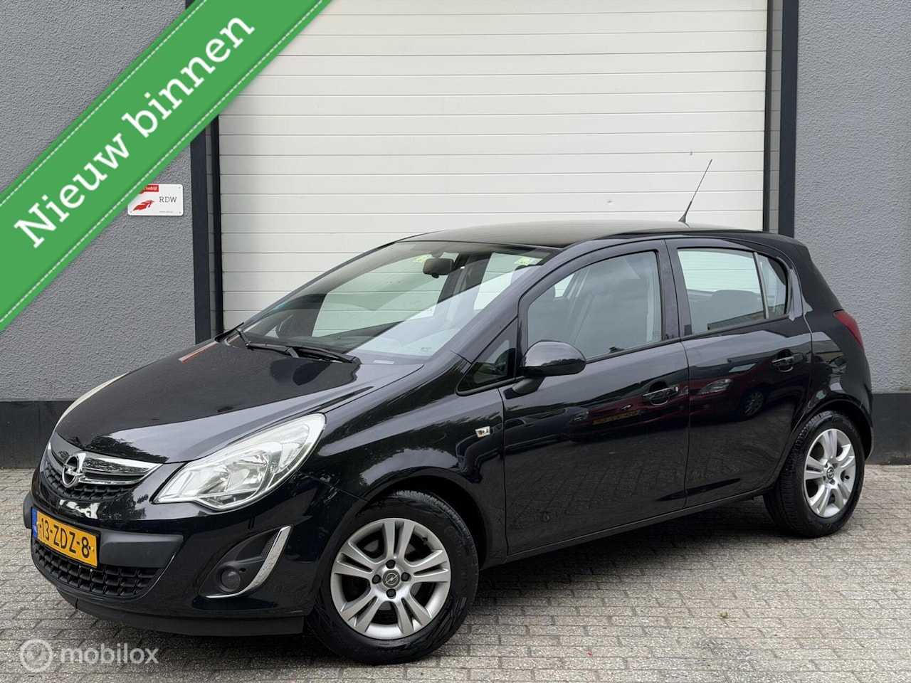 Opel Corsa - 1.4-16V / NAP / Cosmo Edition / Airco / - AutoWereld.nl