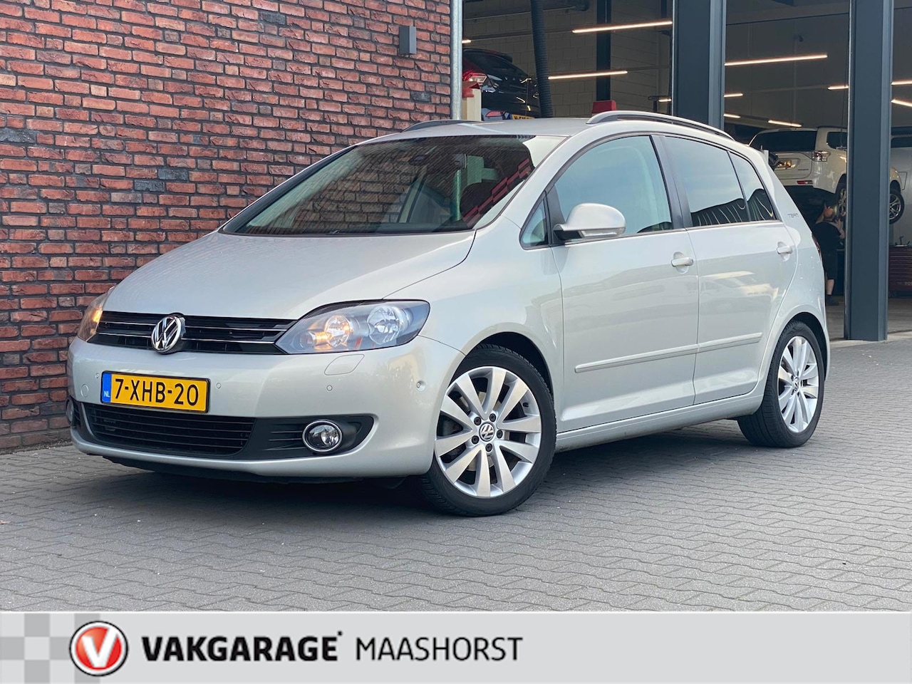 Volkswagen Golf Plus - 1.4 TSI Highline Trekhaak/Airco/Automaat - AutoWereld.nl