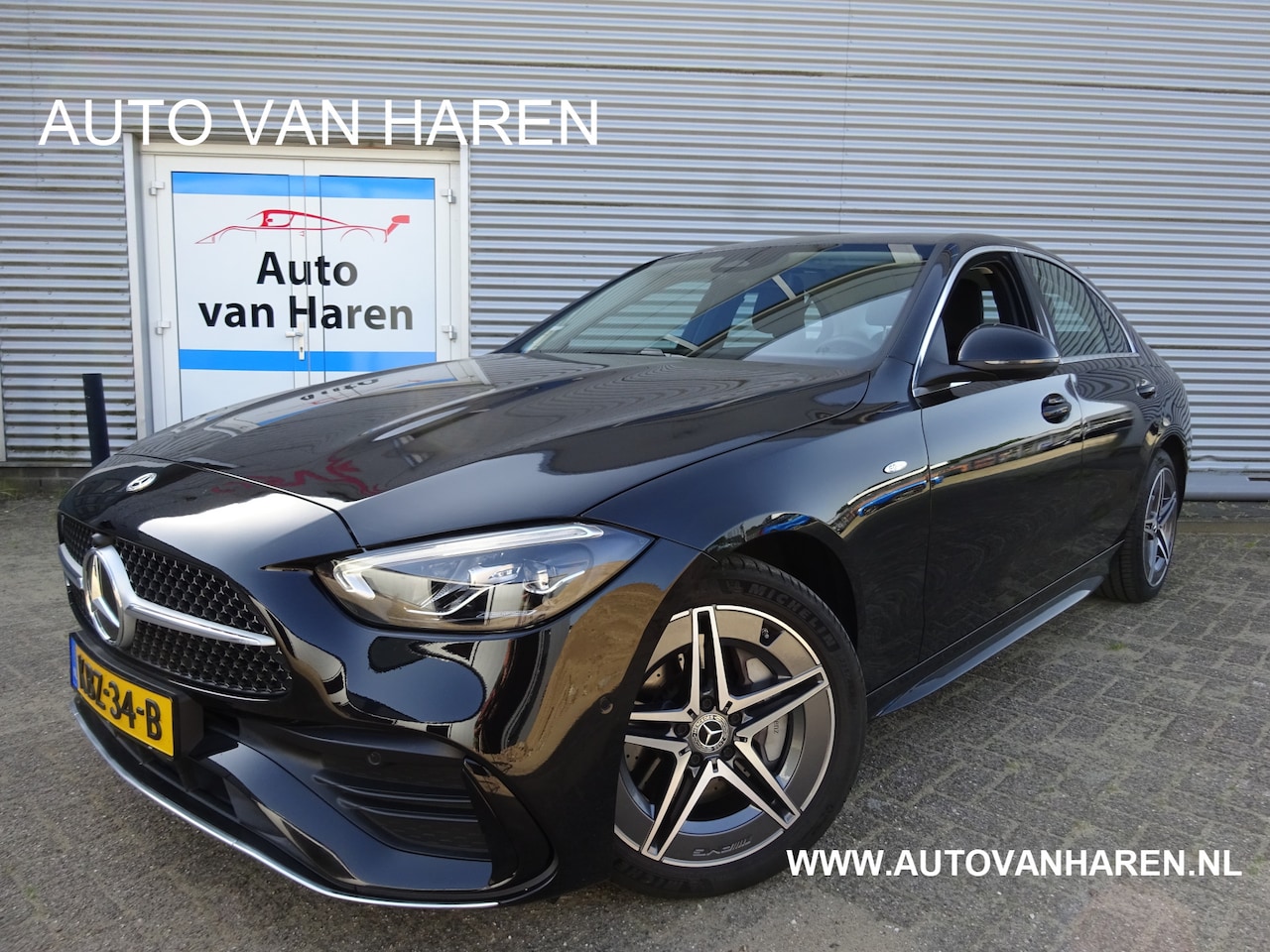 Mercedes-Benz C-klasse - 300 e AMG LINE EQ HYBRID AUTOMAAT LED 5.579 KM !! - AutoWereld.nl