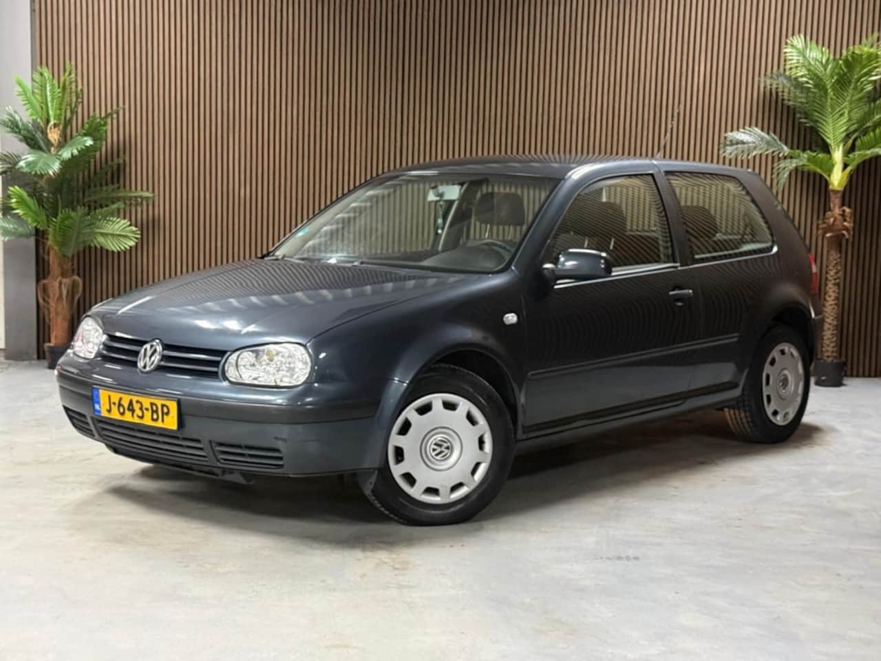 Volkswagen Golf - 1.4-16V Master Ed. - AutoWereld.nl