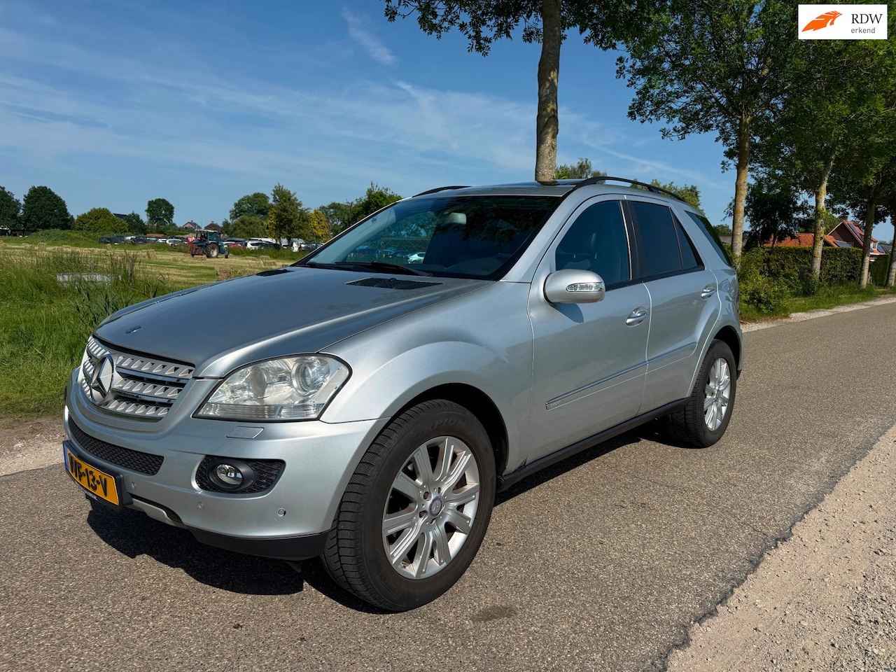 Mercedes-Benz M-klasse - 320 CDI Grijs Kenteken Nieuwe Apk - AutoWereld.nl
