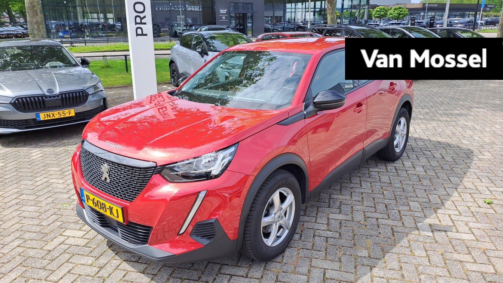 Peugeot 2008 - 1.2 PureTech Active | Parkeersensoren Achter | Airco | Cruise Control | Apple Carplay / An - AutoWereld.nl