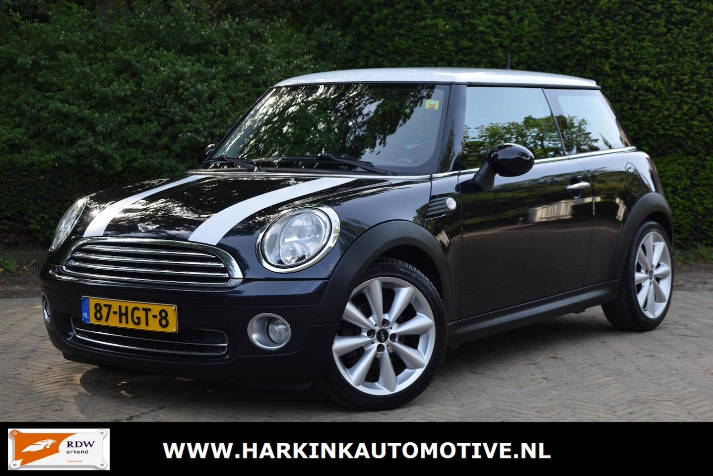 MINI Cooper - 1.6 Chili | Airco | Half leer | Spoiler | Groot onderhoud gehad - AutoWereld.nl