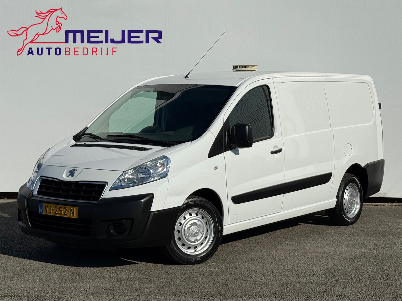 Peugeot Expert - 229 2.0 HDI L2H1 Profit+ 3 persoons 130 PK - AutoWereld.nl