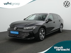 Volkswagen Passat Variant - 1.5 e-Hybrid 204 pk DSG Business | Trekhaak | Head-Up Display | Achteruitrijcamera | Stuur