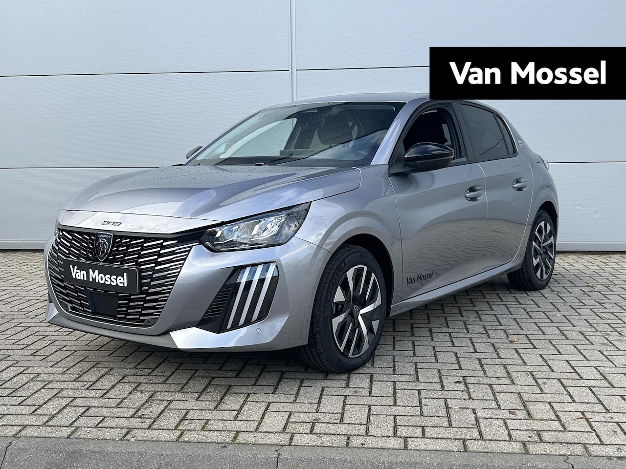 Peugeot e-208 - EV Business 51 kWh | Navigatie | Cruise Control | Camera | Apple Carplay/Android Auto - AutoWereld.nl