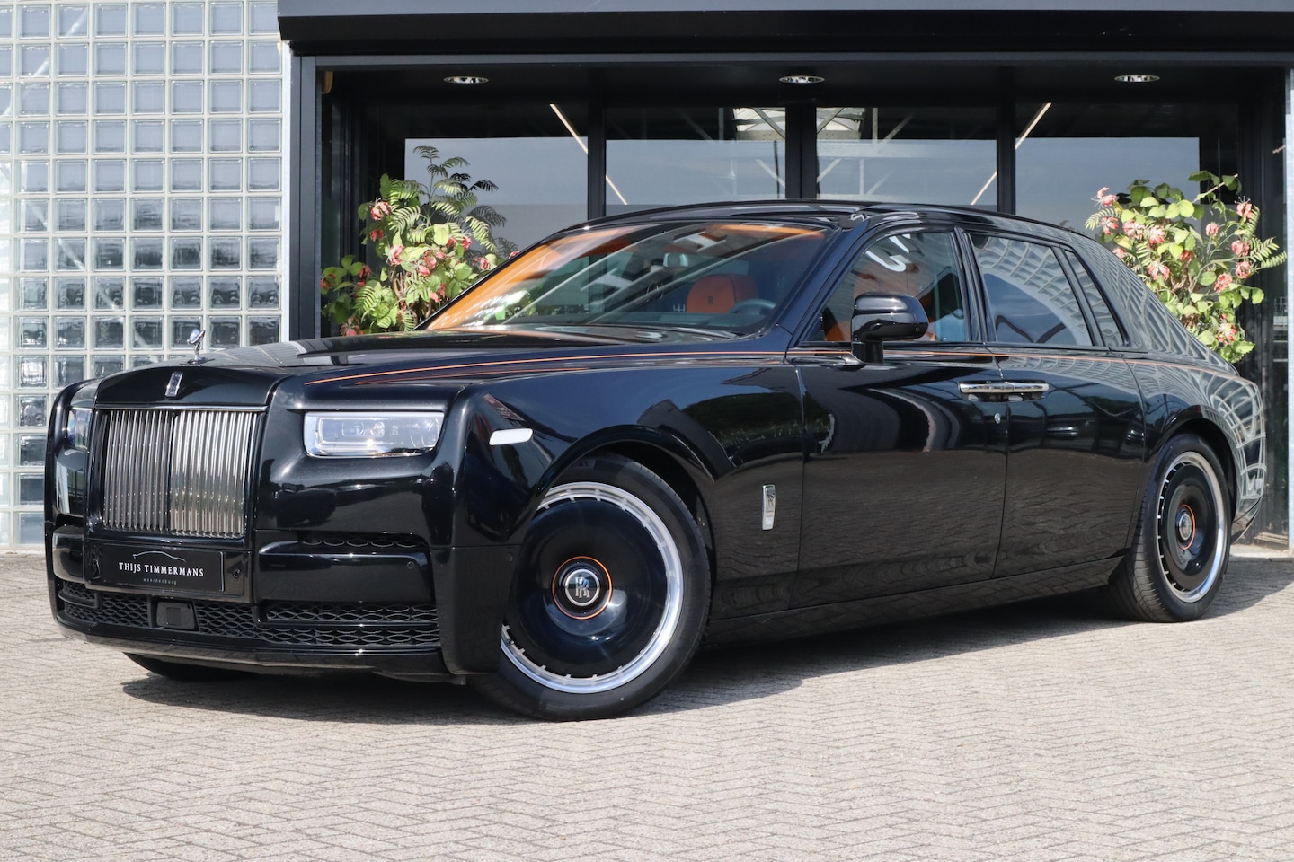 Rolls-Royce Phantom - Series II | Starlight, Bespoke Audio, Massage, Entertainment - AutoWereld.nl