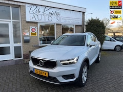 Volvo XC40 - 1.5 T3 Momentum Pro