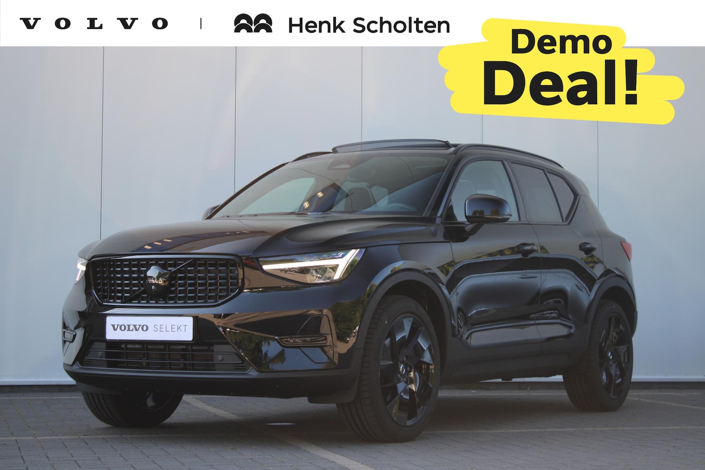 Volvo XC40 - B4 Plus Black Edition | Demo Deal | Panoramadak met schuif-/kanteldak | Visual Park Assist - AutoWereld.nl