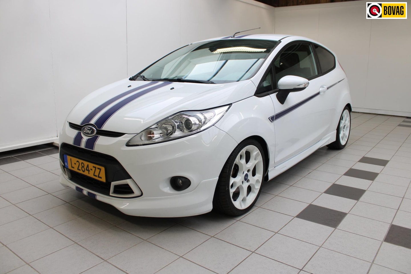 Ford Fiesta - 1.6 Metal 1.6 Metal - 135PK, Parkeensensor, Stoelverwarming en Climate Control - AutoWereld.nl