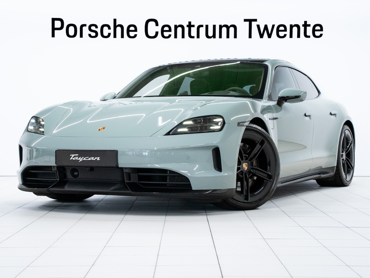 Porsche Taycan Sport Turismo - GTS - AutoWereld.nl