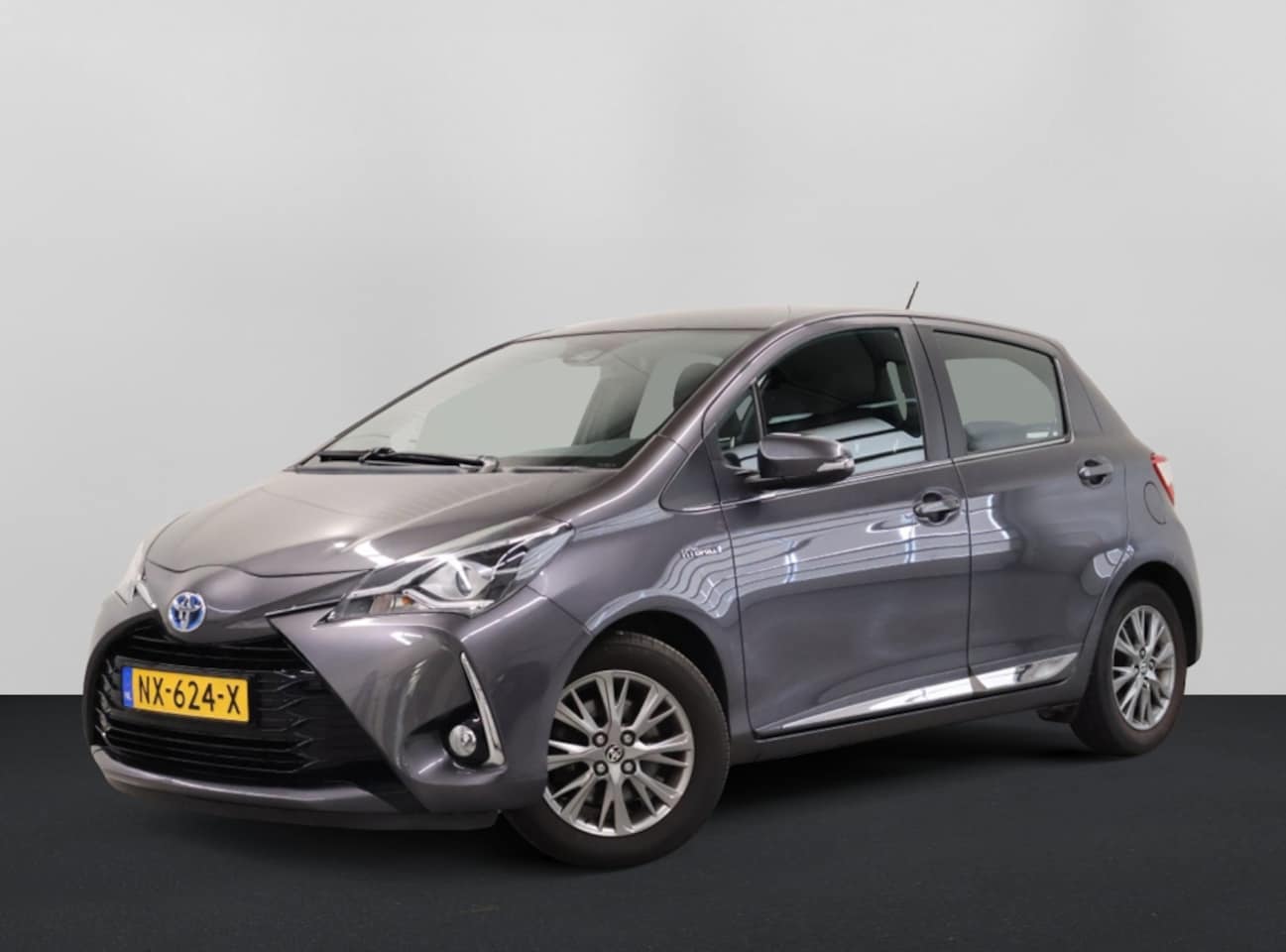 Toyota Yaris - 1.5 Hybrid Executive 1.5 Hybrid Executive - AutoWereld.nl