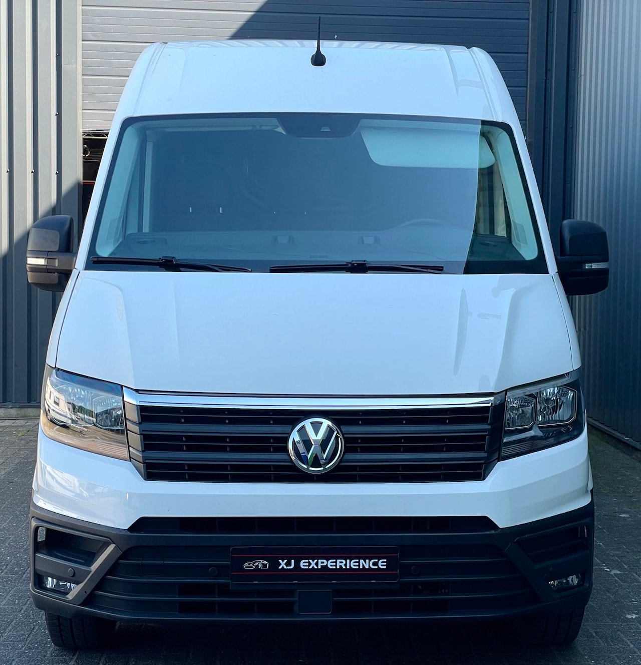 Volkswagen Crafter - 35 2.0 TDI L4H3 Comfortline EURO VI AUTOMAAT - AutoWereld.nl