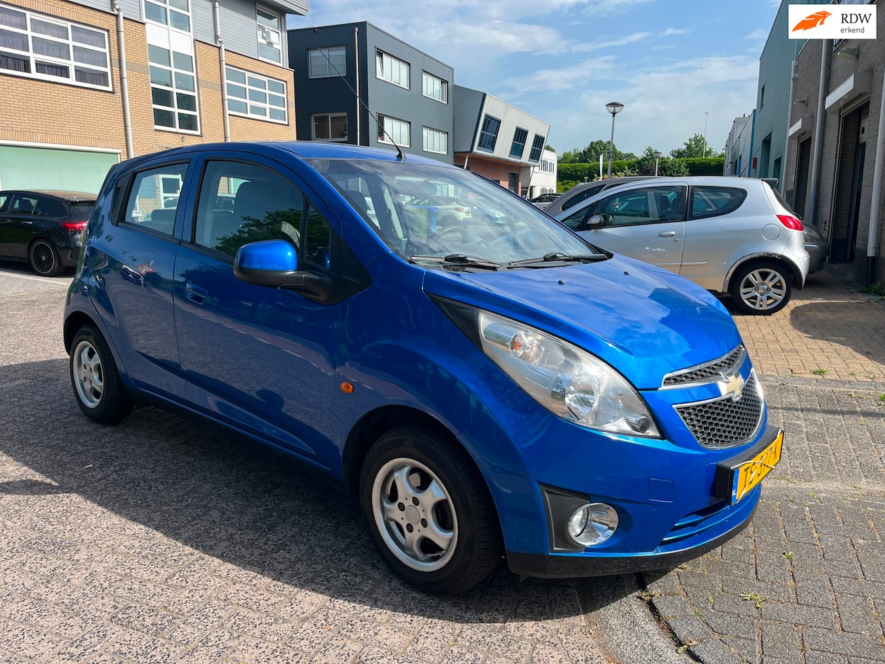Chevrolet Spark - 1.0 16V LS 1.0 16V LS - AutoWereld.nl