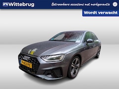 Audi A4 Limousine - 35 TFSI 150pk S edition Competition S-Tronic Automaat / Navigatie / LED / LM 18 inch / Dig