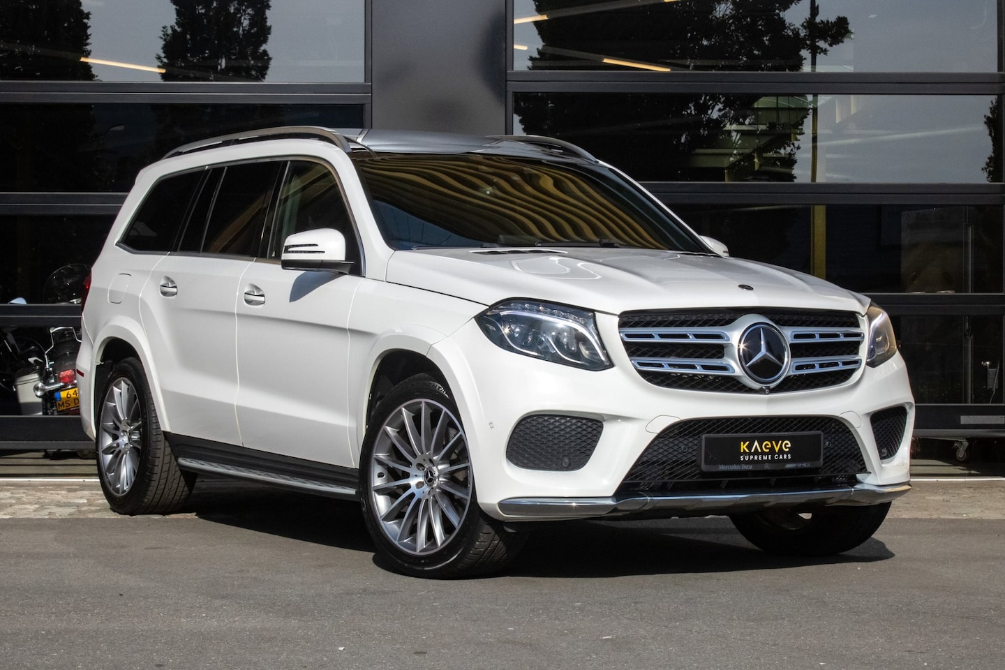 Mercedes-Benz GLS - GLS450 4MATIC AMG Line | 7-Seater | Panorama | Airmatic - AutoWereld.nl