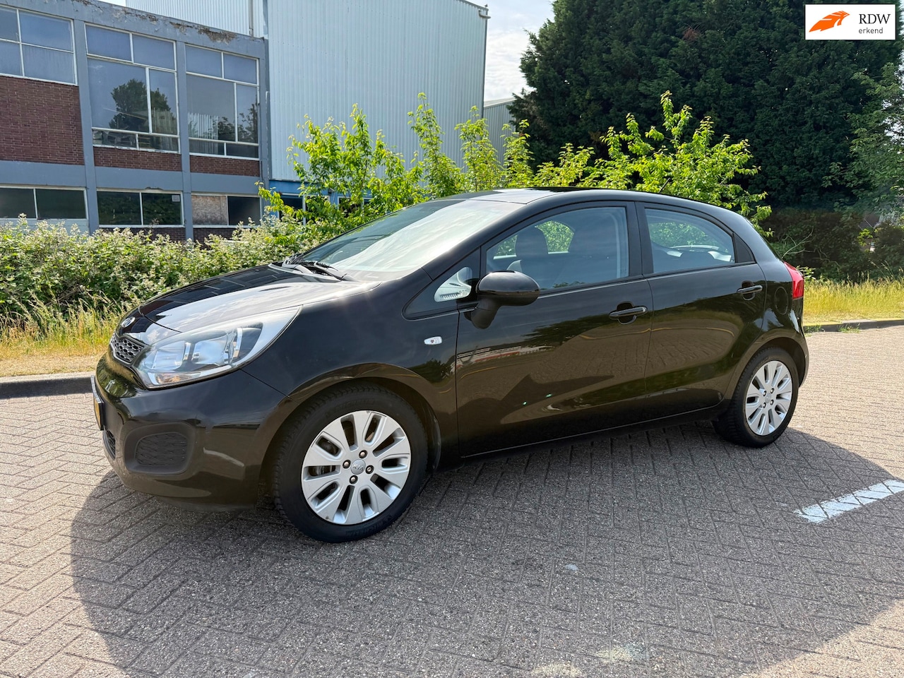 Kia Rio - 1.2 CVVT Comfort Pack 1.2 CVVT Comfort Pack - AutoWereld.nl