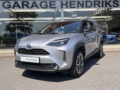 Toyota Yaris Cross - Executive 1.5 Hybrid | Blindspot | HUD | Climate | Camera | Cruise |Two-Tone Black |