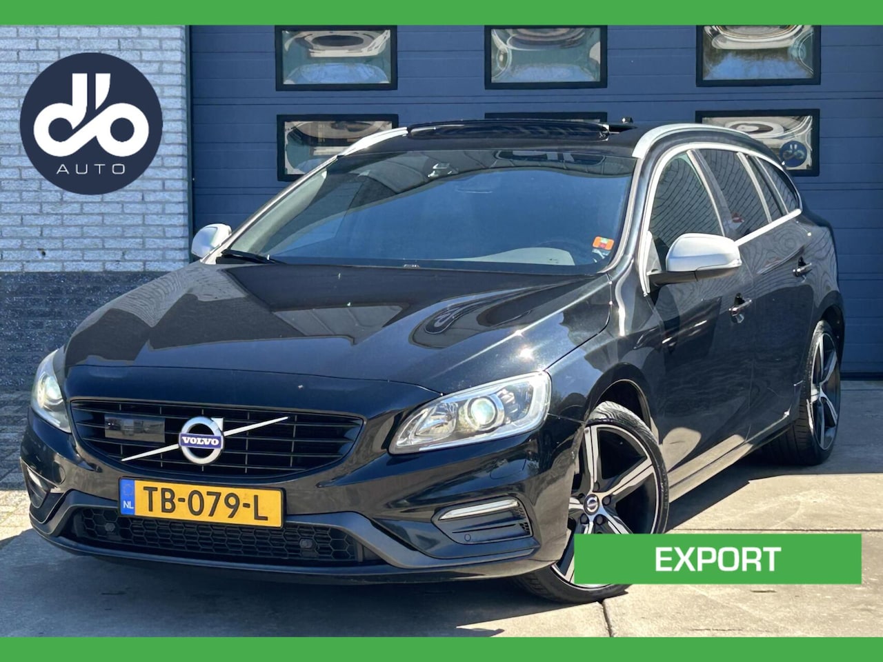 Volvo V60 - 2.0 D4 191pk AUTOM. R-Design EXPORT/ HANDEL I OPENDAK I LEER - AutoWereld.nl
