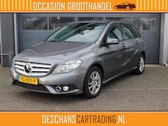 Mercedes-Benz B-klasse - 200 Ambition Automaat Climate, Cruise, Navi, PDC, Trekhaak