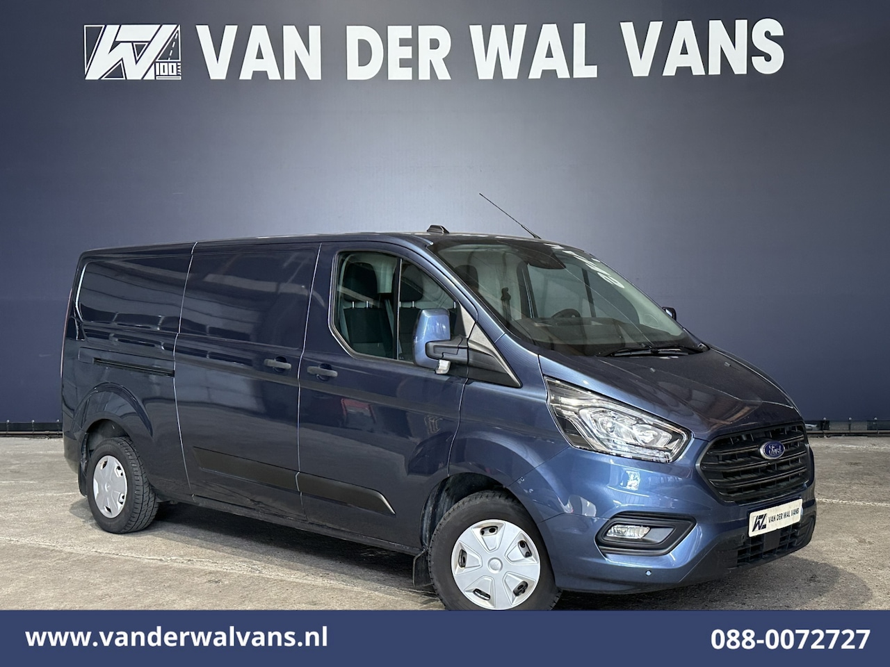Ford Transit Custom - 2.0 TDCI 131pk L2H1 Euro6 Airco | Camera | LED | Cruisecontrol | 2800kg Trekhaak Verwarmde - AutoWereld.nl