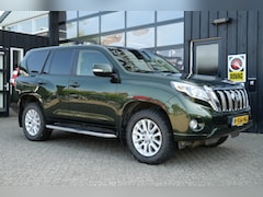 Toyota Land Cruiser - 3.0 D-4D-F Executive Window Van | Grijs Kenteken | Trekhaak | Schuifdak | Camera