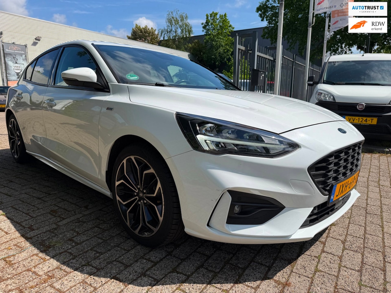 Ford Focus - 1.5 EcoBoost ST Line Business 182 pk 1e eigenaar, navi, camera, adaptive cruise, elec pakk - AutoWereld.nl