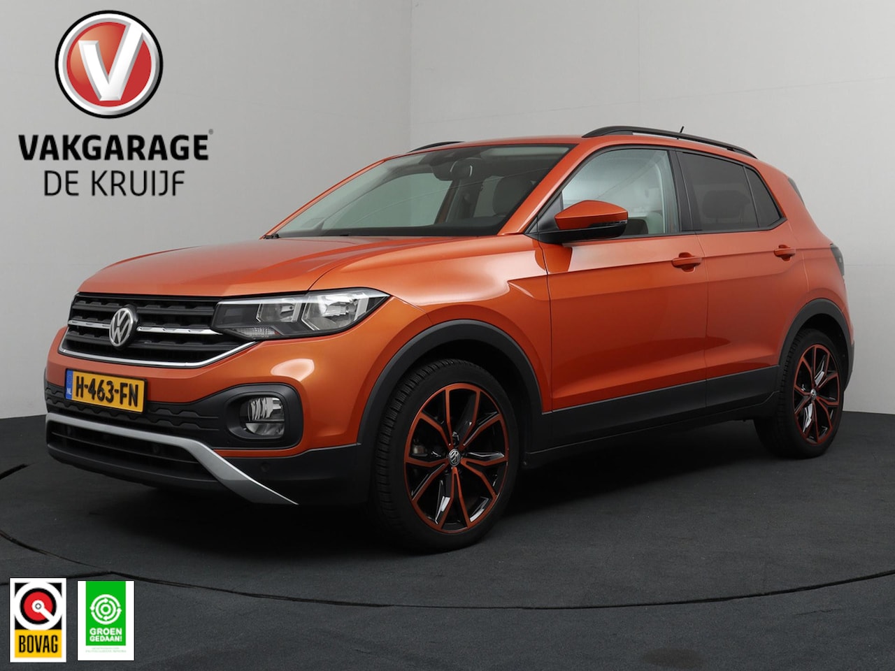 Volkswagen T-Cross - 1.0 TSI Style | ACC | Achteruitrijcamera | Trekhaak | Navigatie! - AutoWereld.nl