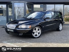 Volvo V70 - 2.5T AWD Summum Youngtimer | Xenon