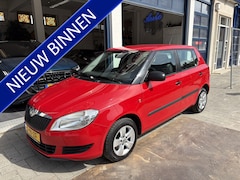 Skoda Fabia - 1.4-16V Dynamic AIRCO/NW APK/LM VELGEN