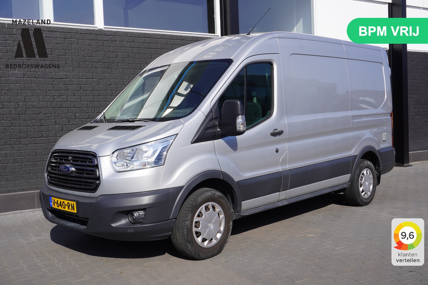 Ford Transit - 2.0 TDCI L2H2 EURO 6 - Airco - Cruise - Camera - € 14.950,- Excl. - AutoWereld.nl