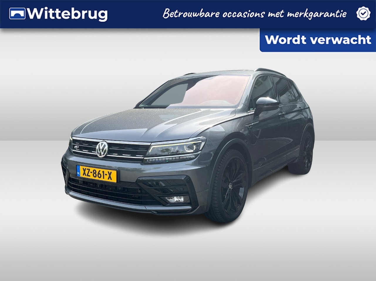 Volkswagen Tiguan - 1.5 TSI ACT Highline Business R / 2x R-line / Digitaal dashboard / Pano / Zwenkbare trekha - AutoWereld.nl