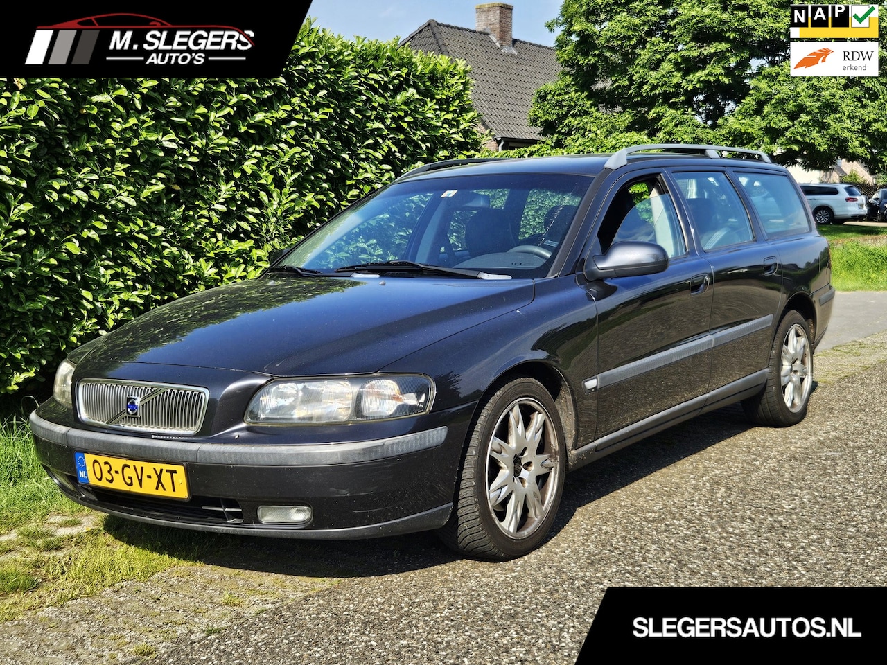 Volvo V70 - 2.4 T Comfort Line 2.4 T Comfort Line*Nieuwe APK - AutoWereld.nl