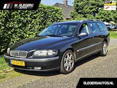 Volvo V70 - 2.4 T Comfort Line*Nieuwe APK