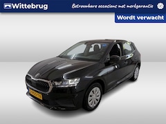 Skoda Fabia - 1.0 TSI 95pk Ambition / Navigatie / APP Connect / LED / Parkeersensoren A / Airco