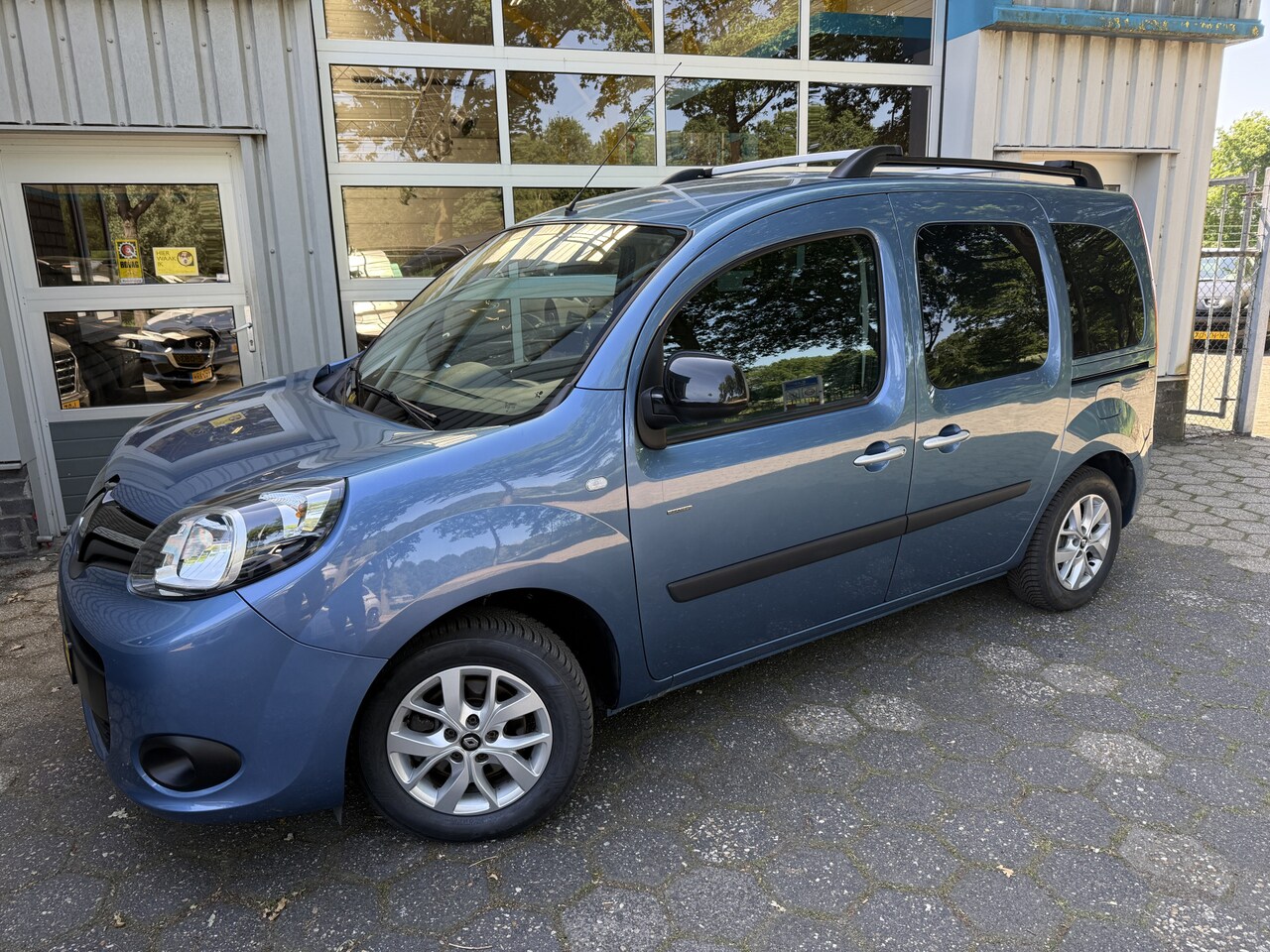 Renault Kangoo Family - Trekhaak 1.2 TCe - AutoWereld.nl