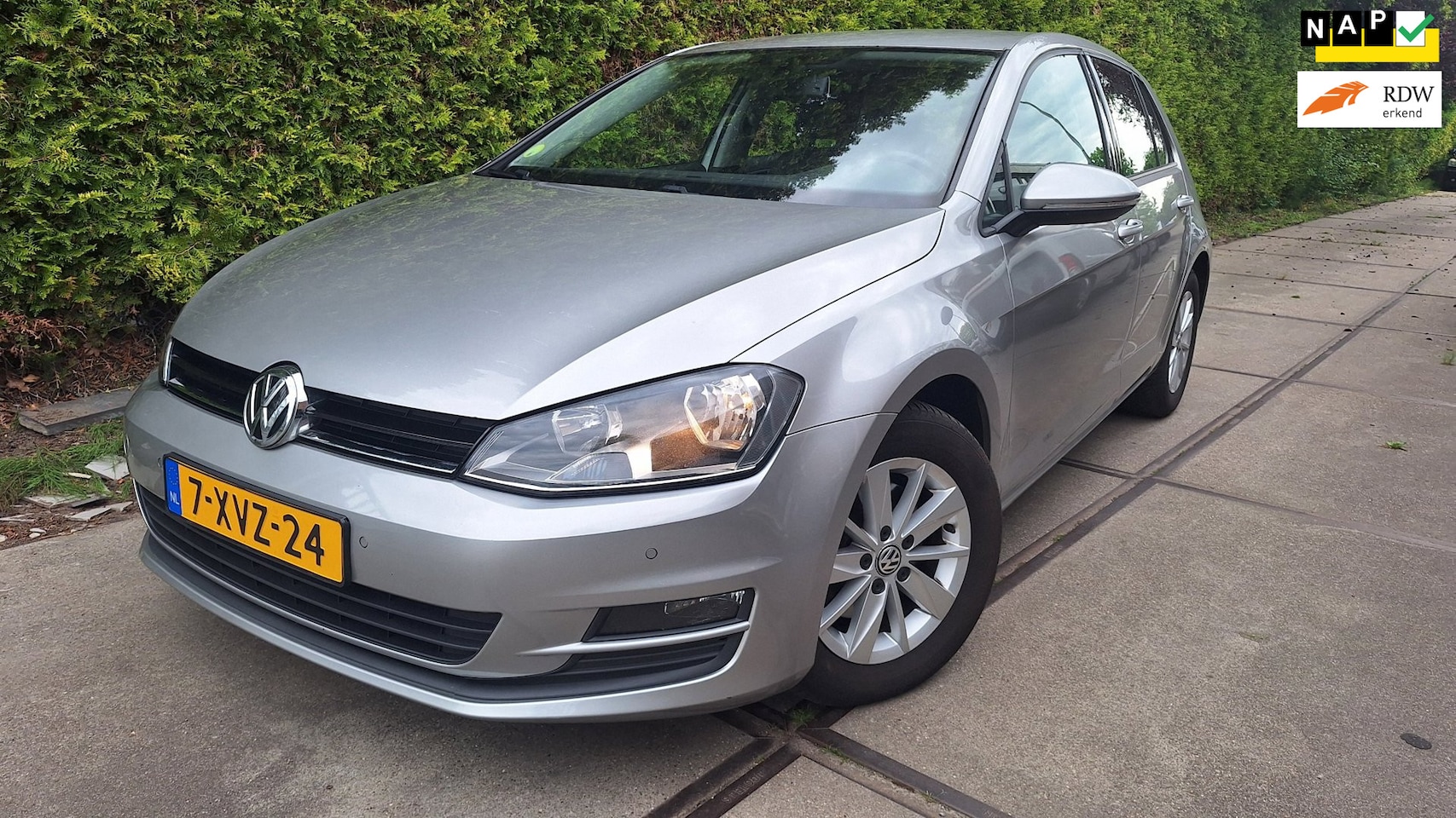 Volkswagen Golf - 1.6 TDI Comfortline BlueMotion 1.6 TDI Comfortline BlueMotion - AutoWereld.nl