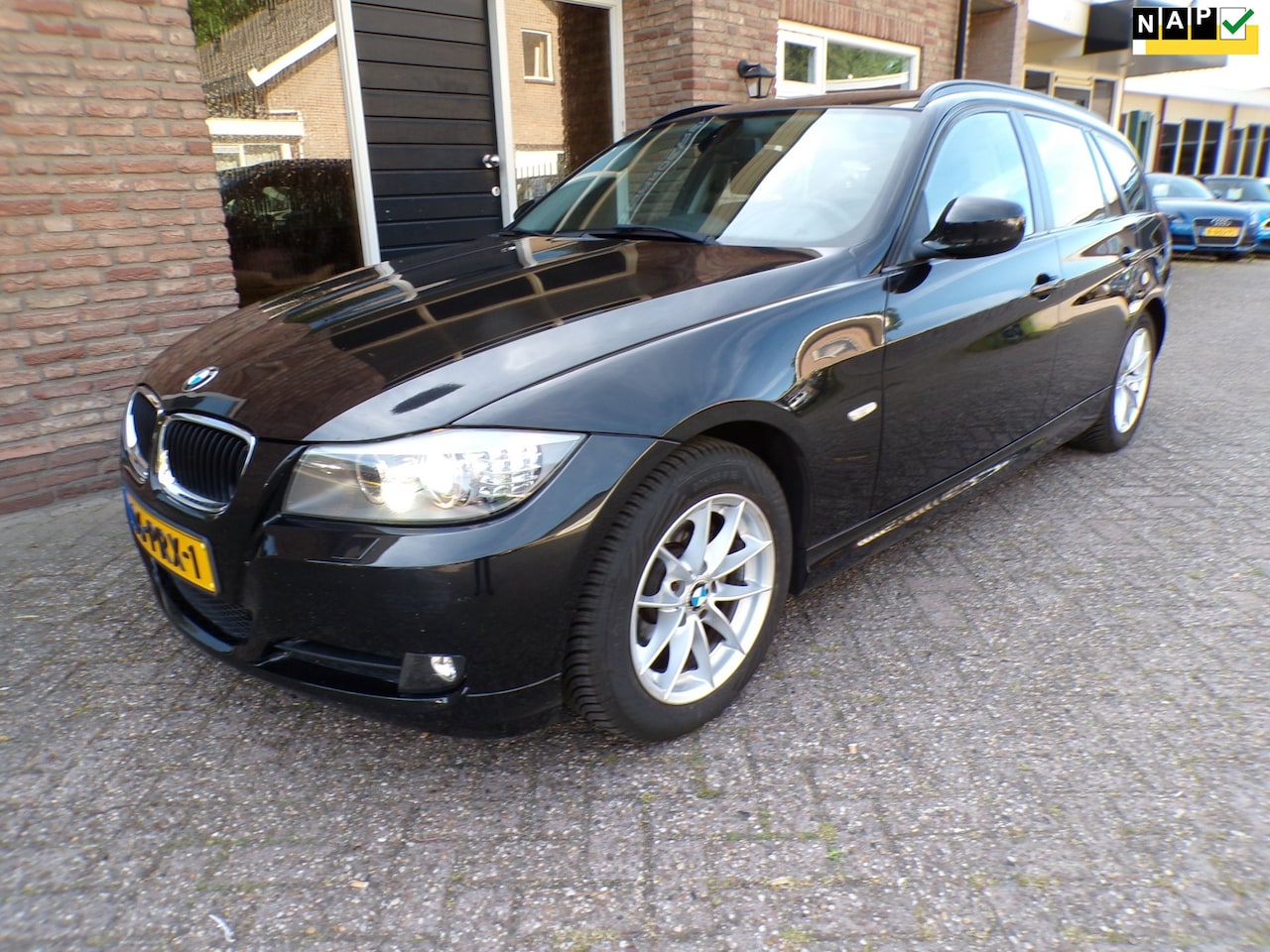 BMW 3-serie Touring - 316i Business Line Navi - AutoWereld.nl
