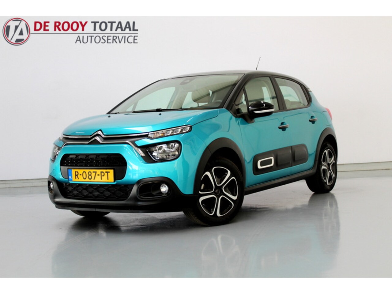 Citroën C3 - 1.2 PureTech Shine Business 1.2 PureTech Shine Business 83PK, RIJKLAAR | CARPLAY | CRUISE CONTROLE | STOELVERWARMING - AutoWereld.nl