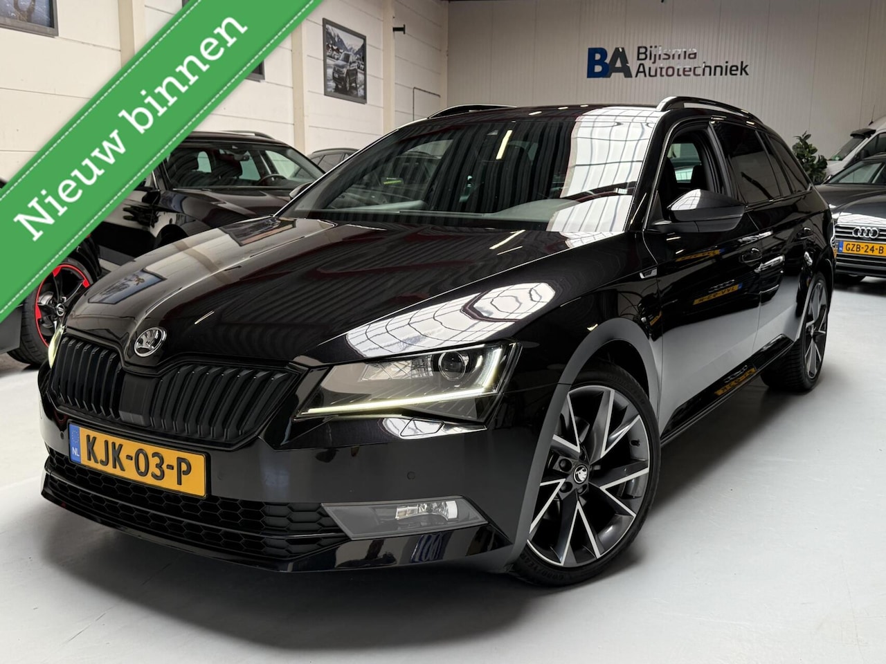 Skoda Superb Combi - 1.4 TSI ACT Sportline | Canton | Trekhaak - AutoWereld.nl
