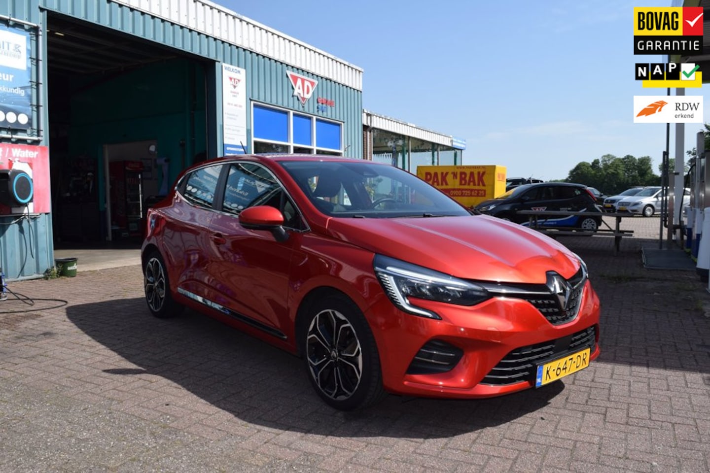 Renault Clio - 1.0 TCe Intens 25000KM NAP/ BOVAG GARANTIE - AutoWereld.nl