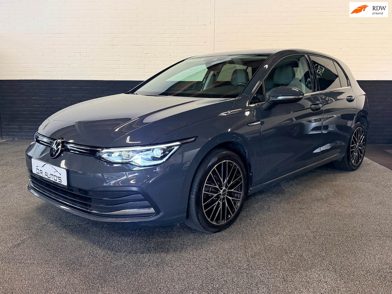 Volkswagen Golf - DSG|Led+|Keyless|Massage|Camera|Navigatie - AutoWereld.nl