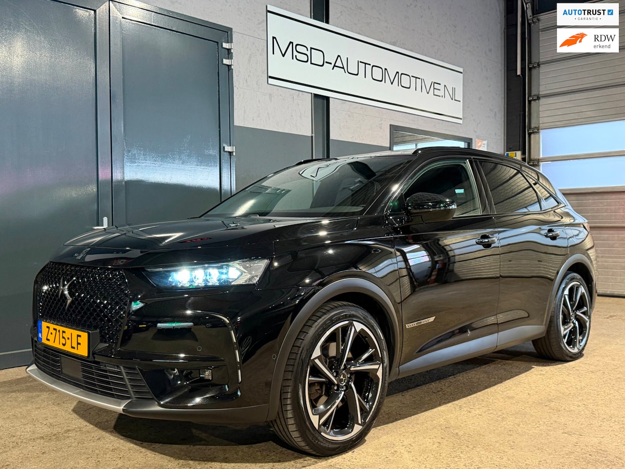 DS 7 Crossback - E-Tense 4x4 LOUVRE Performance Line+ 300PK Panoramadak - AutoWereld.nl