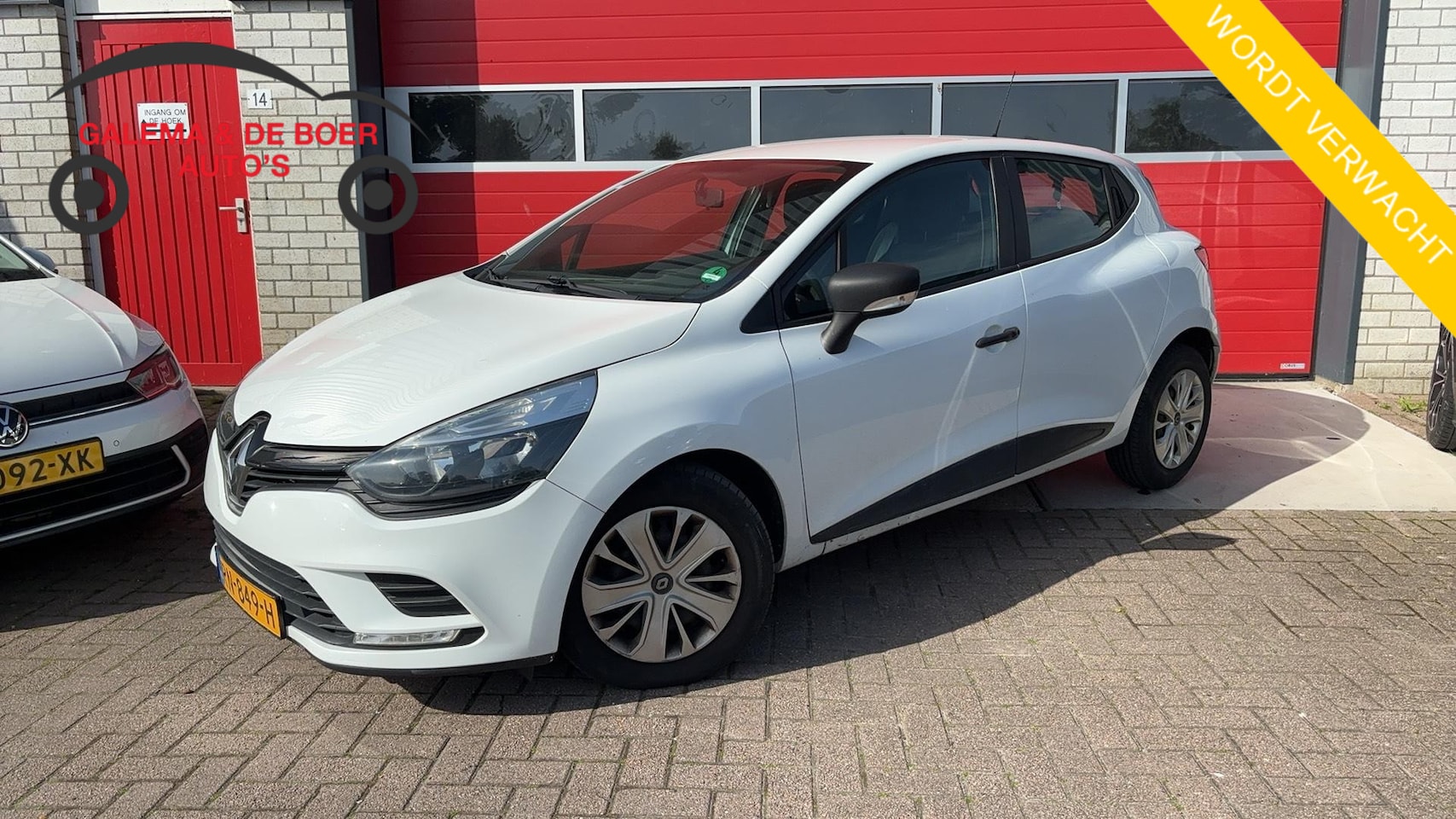 Renault Clio - 0.9 TCe Life DEALER OH / AIRCO / ELEK RAMEN / CRUISE / DAB+ / BLUETOOTH / NL-AUTO - AutoWereld.nl
