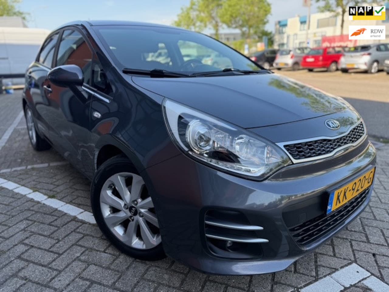 Kia Rio - 1.2 CVVT DynamicLine | Camera | Navi | Bluetooth | NAP | - AutoWereld.nl